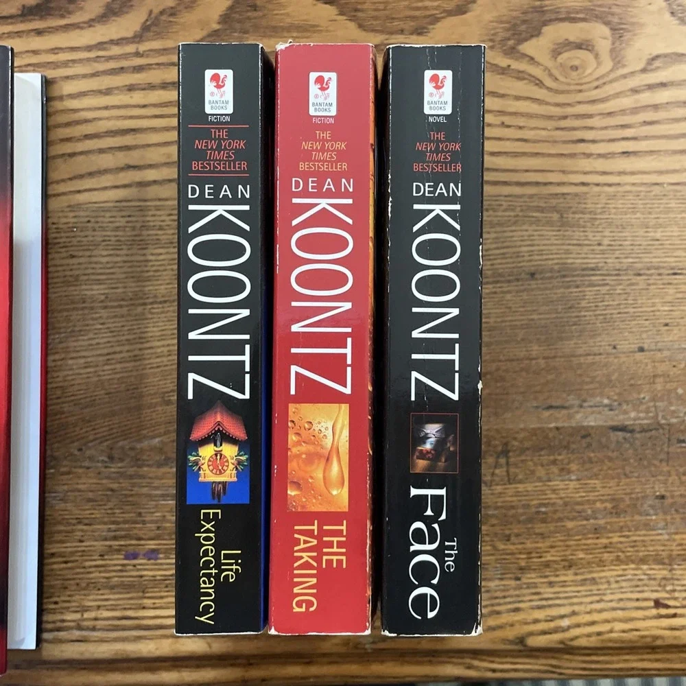 Dean‎ Koontz paperback books 4 hardcover 2003-2006